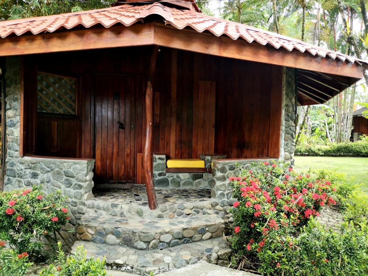 Bungalows Malu กาอุยตา ภายนอก รูปภาพ