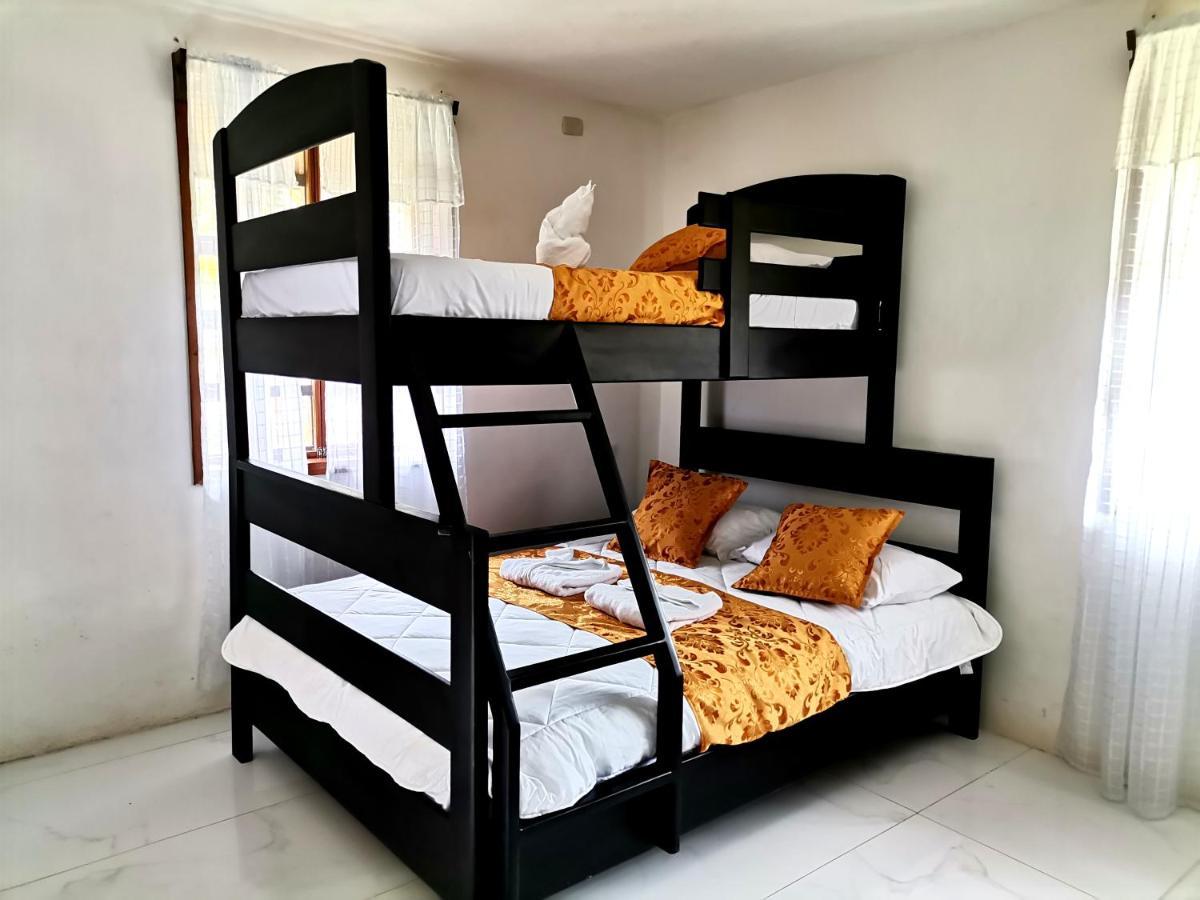 Bungalows Malu กาอุยตา ภายนอก รูปภาพ